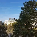 Hotel Champerret Elysees