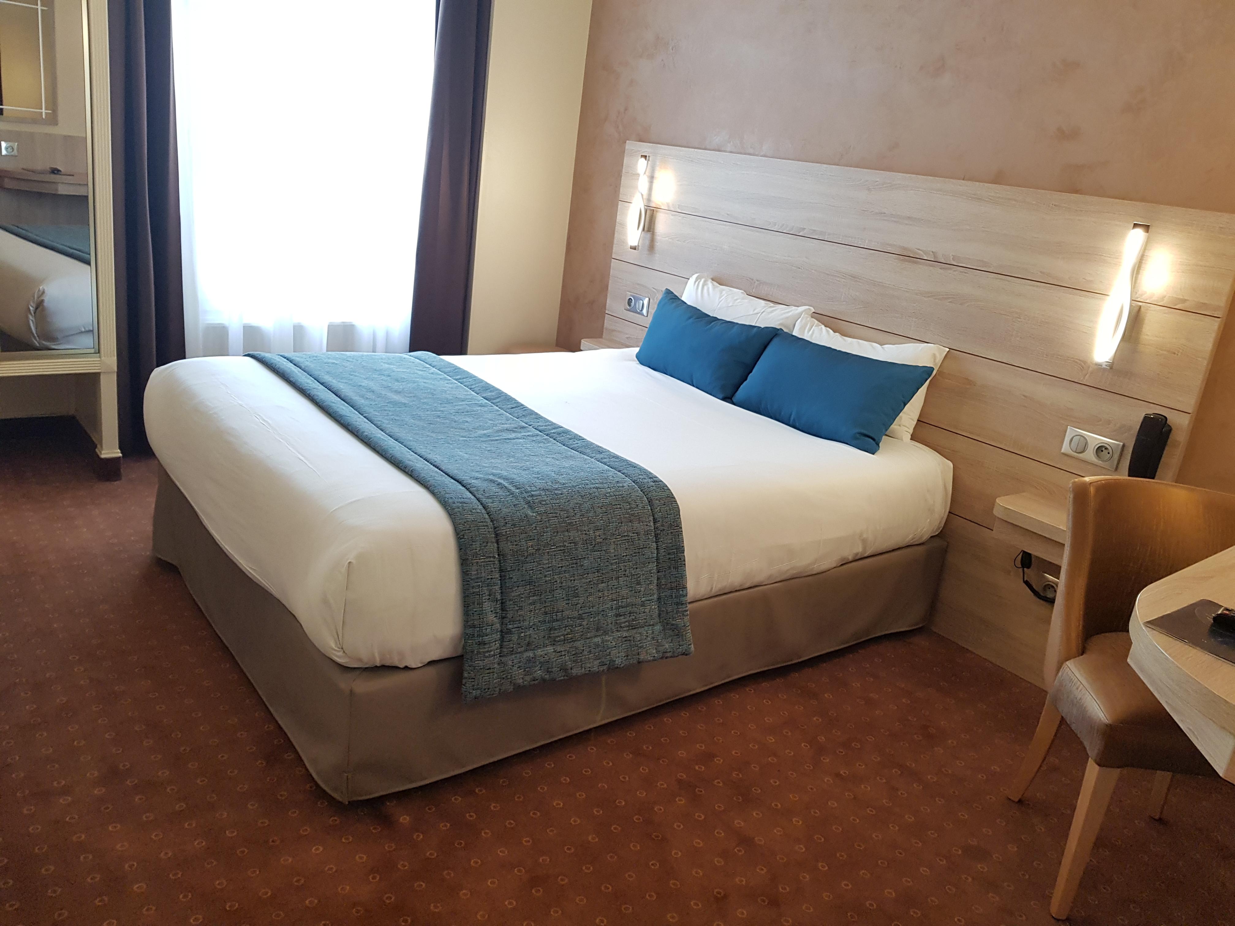 Hotel Champerret Elysees Parigi