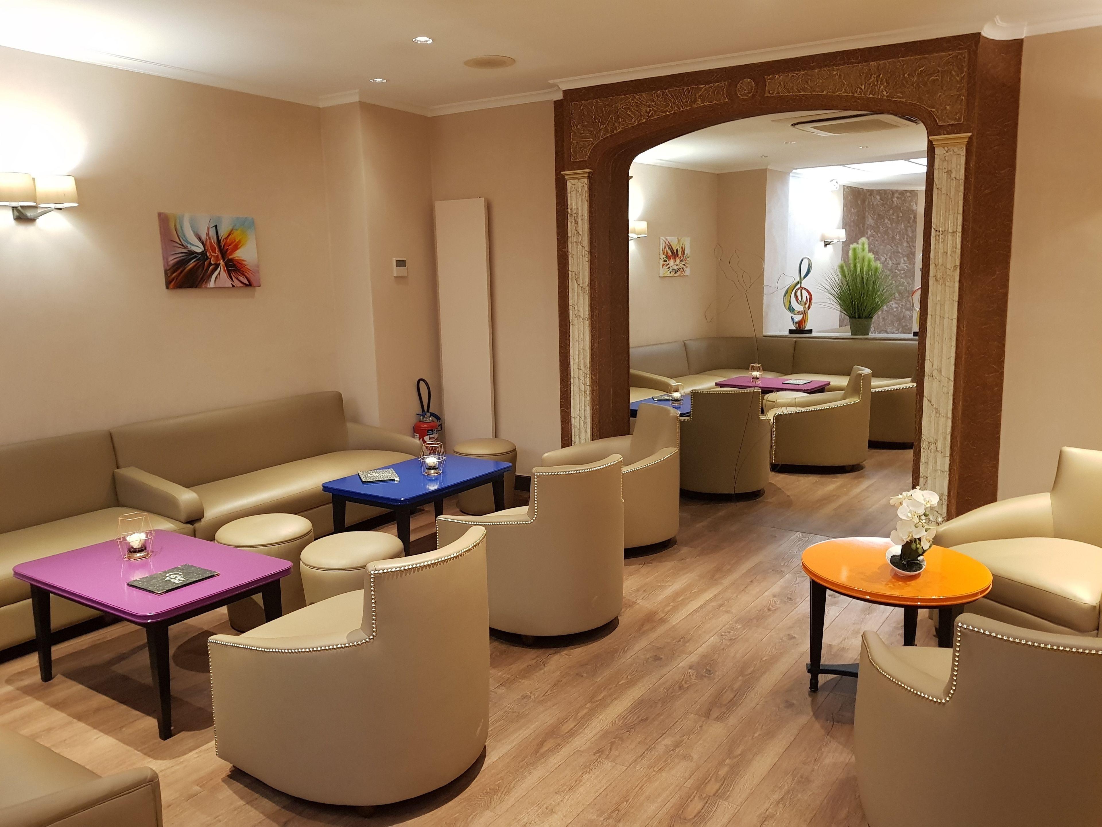 Champerret Elysees 3*