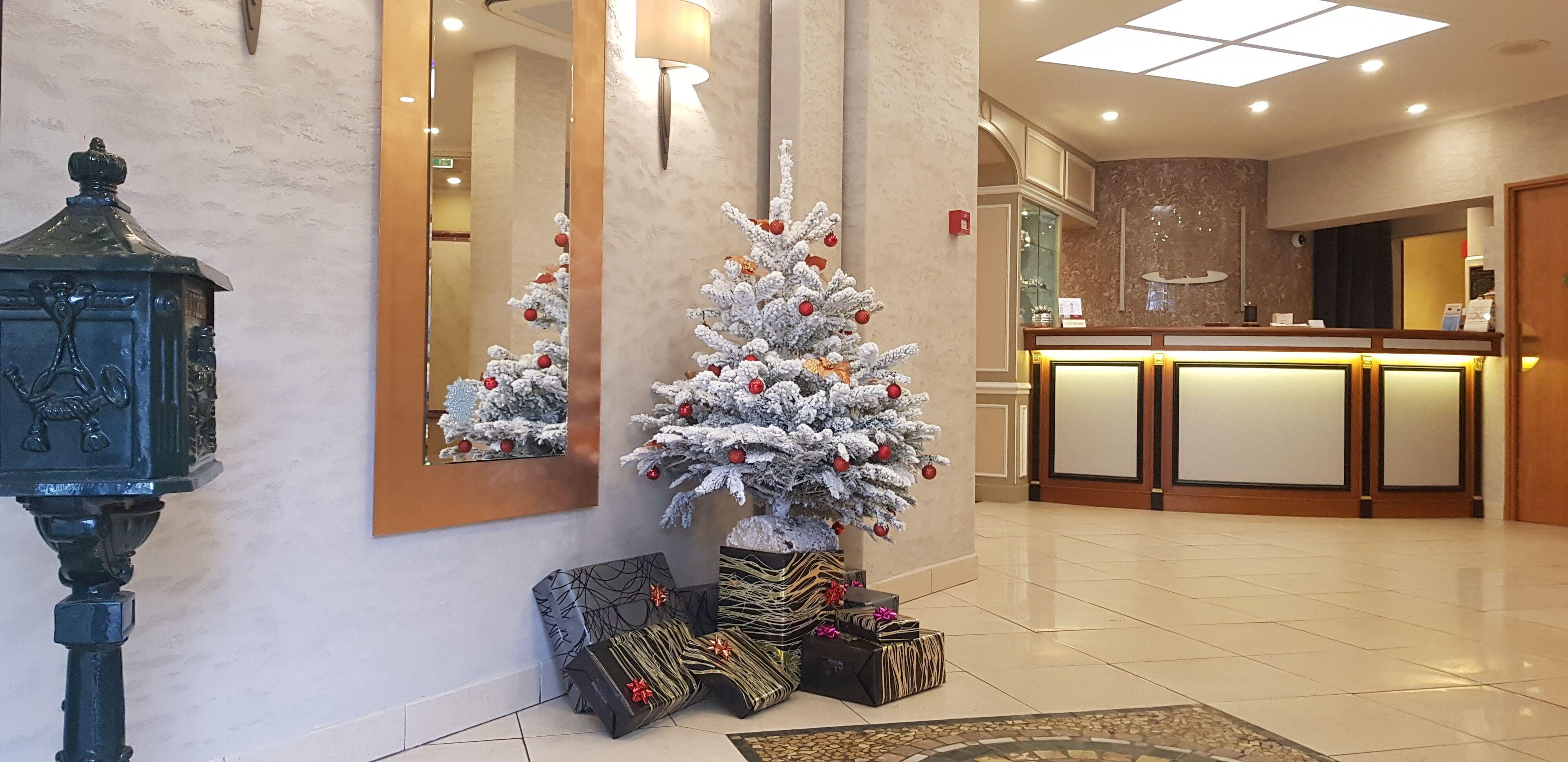 Champerret Elysees Hotel 3*